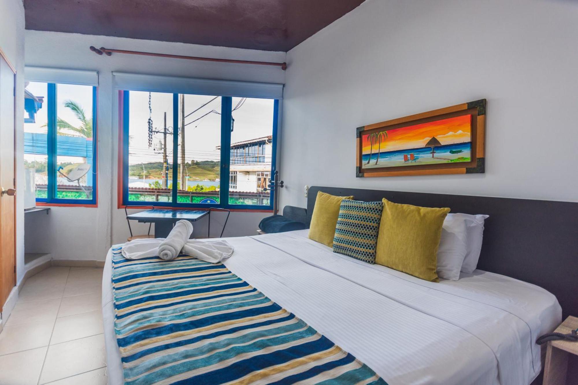 Hotel Guatatur Guatapé Εξωτερικό φωτογραφία