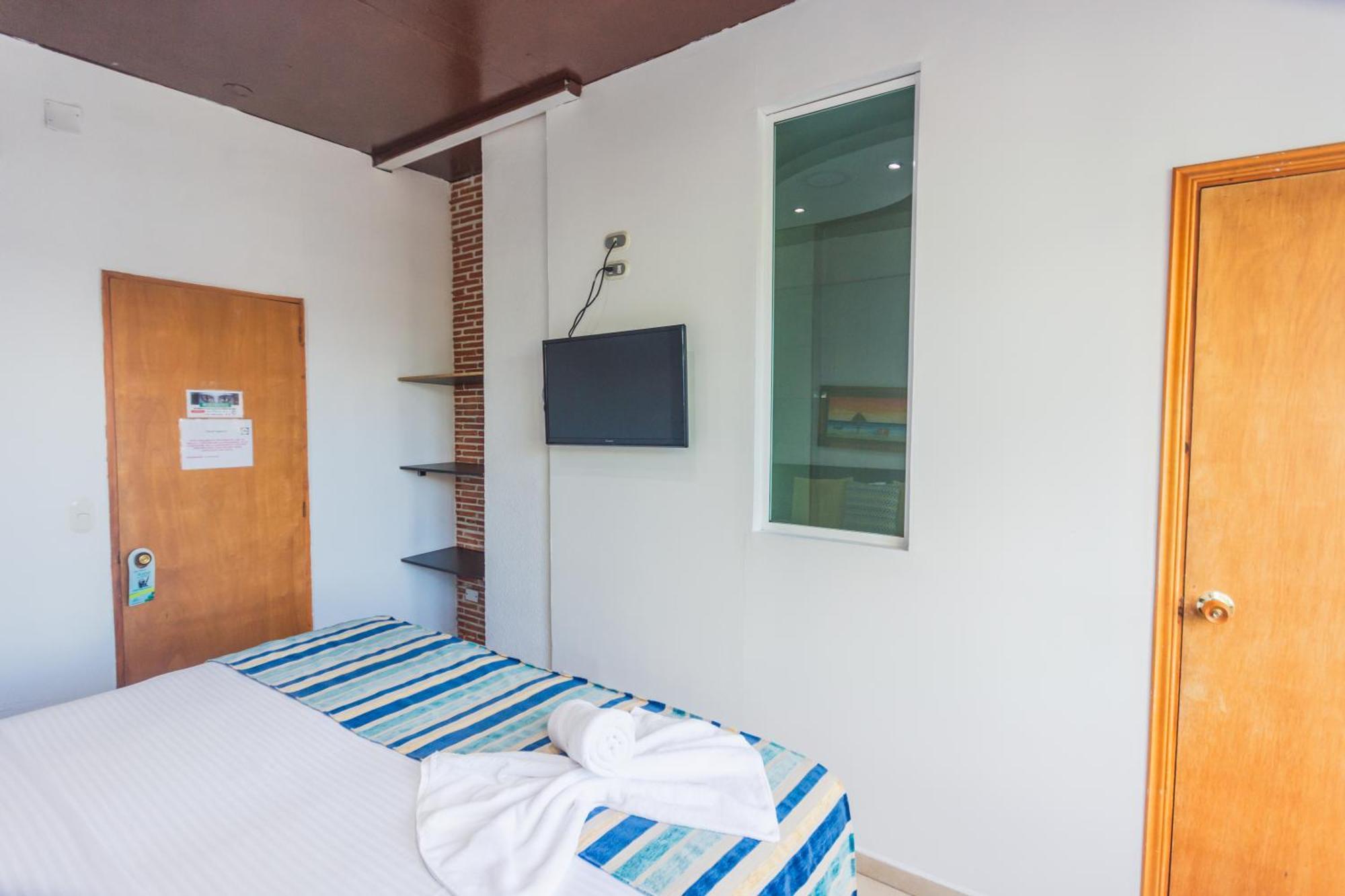 Hotel Guatatur Guatapé Εξωτερικό φωτογραφία