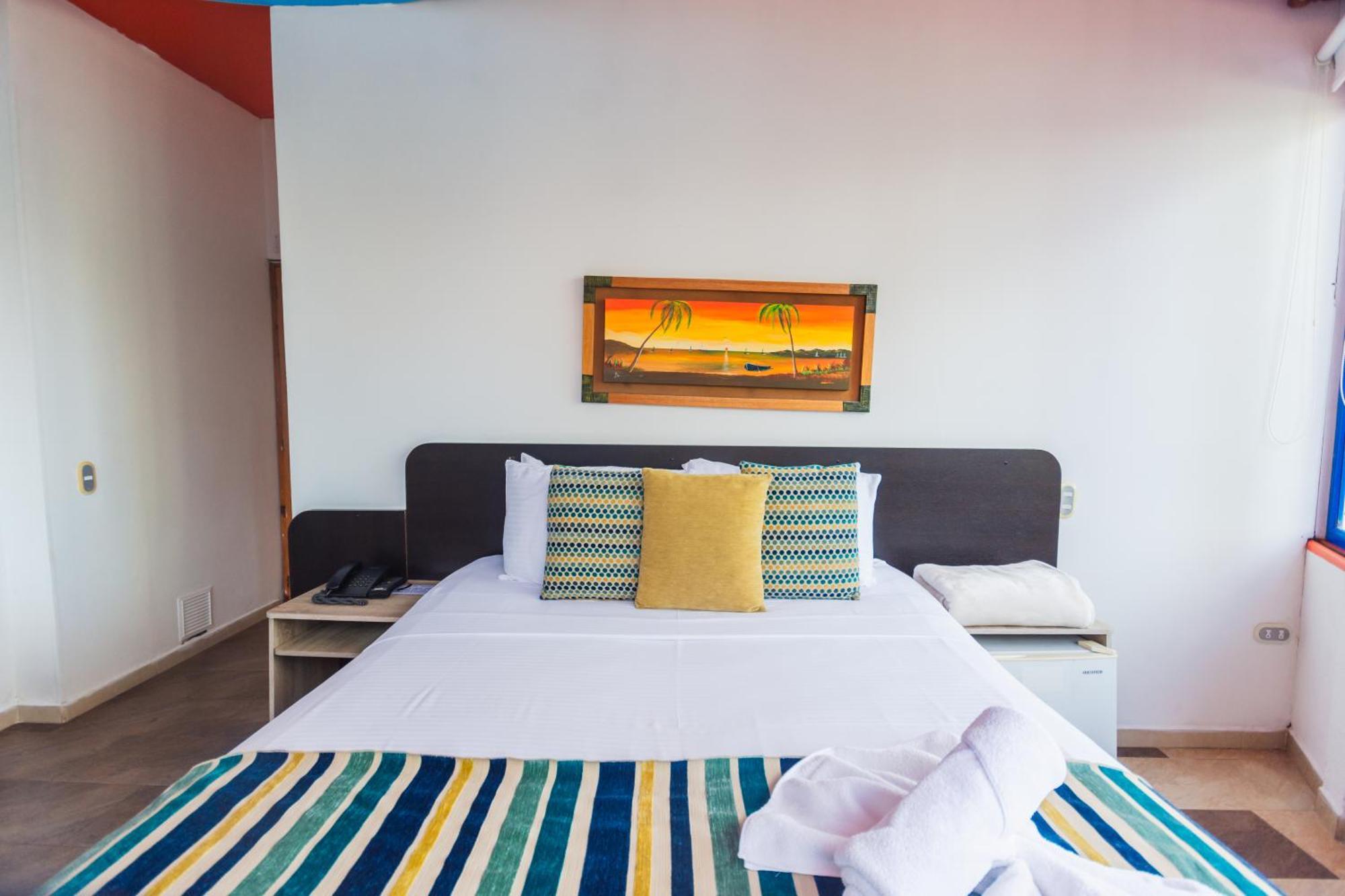 Hotel Guatatur Guatapé Εξωτερικό φωτογραφία