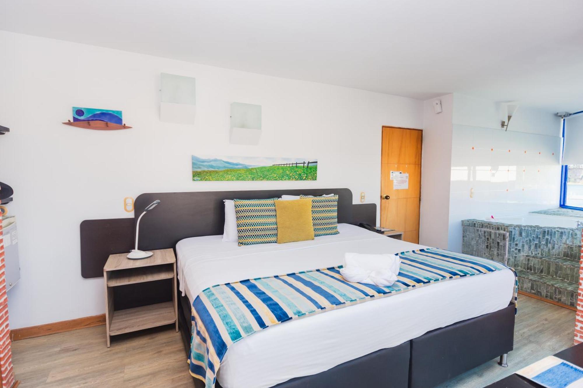 Hotel Guatatur Guatapé Εξωτερικό φωτογραφία