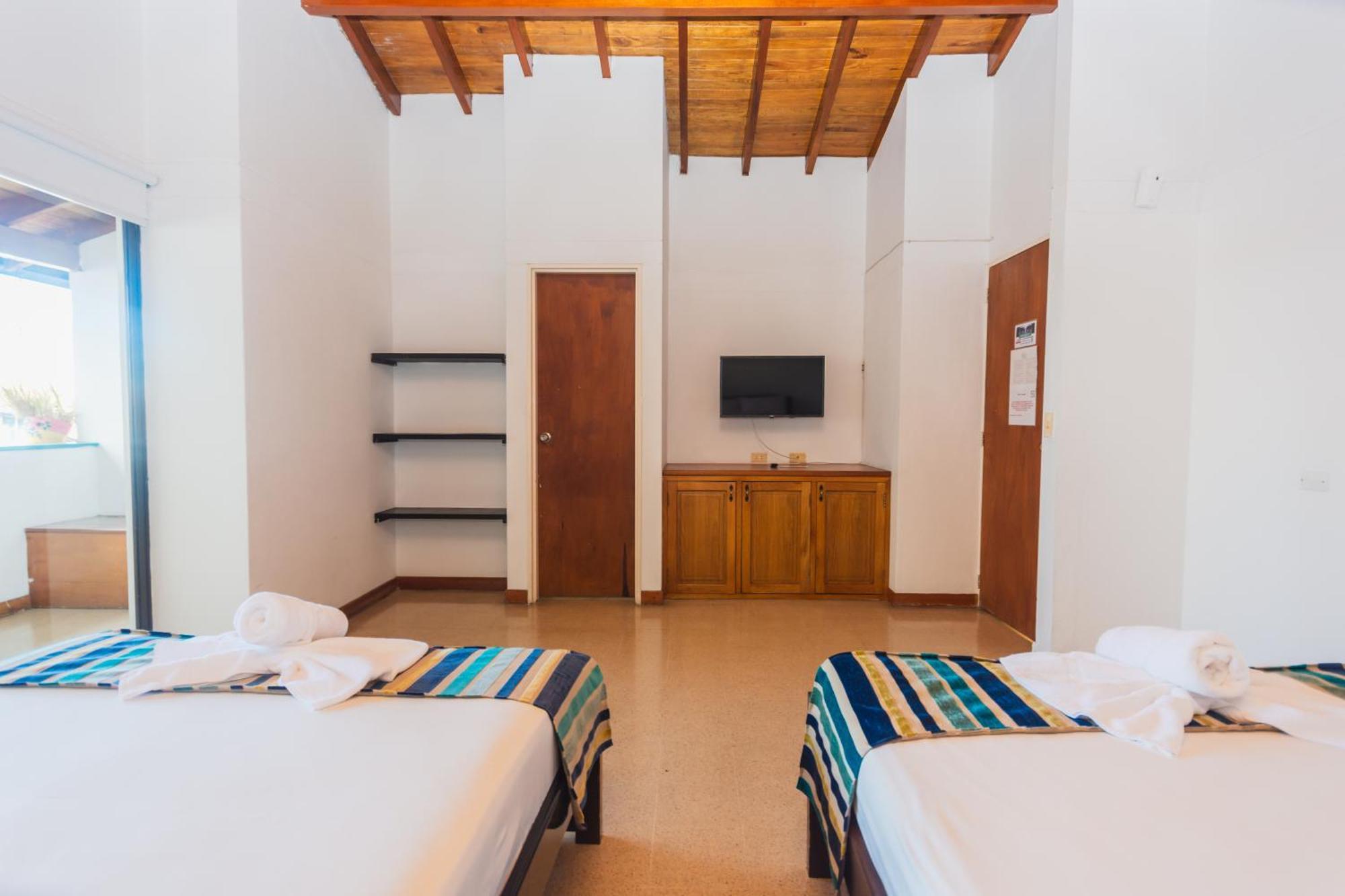 Hotel Guatatur Guatapé Εξωτερικό φωτογραφία